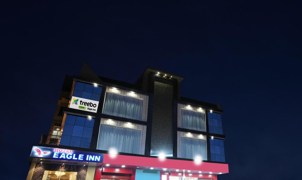 אודייפור Hotel Eagle Inn מראה חיצוני תמונה