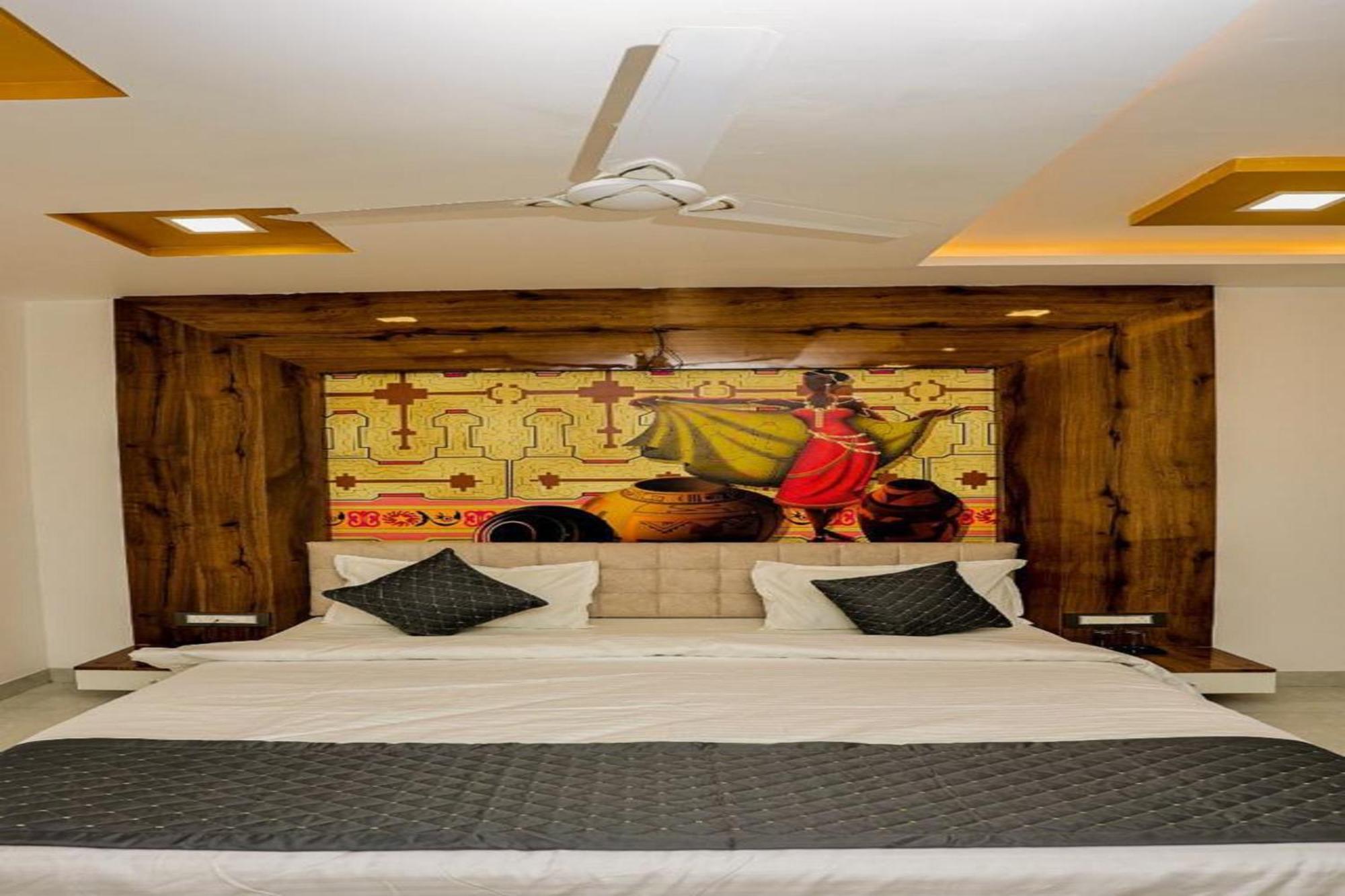 אודייפור Hotel Eagle Inn מראה חיצוני תמונה