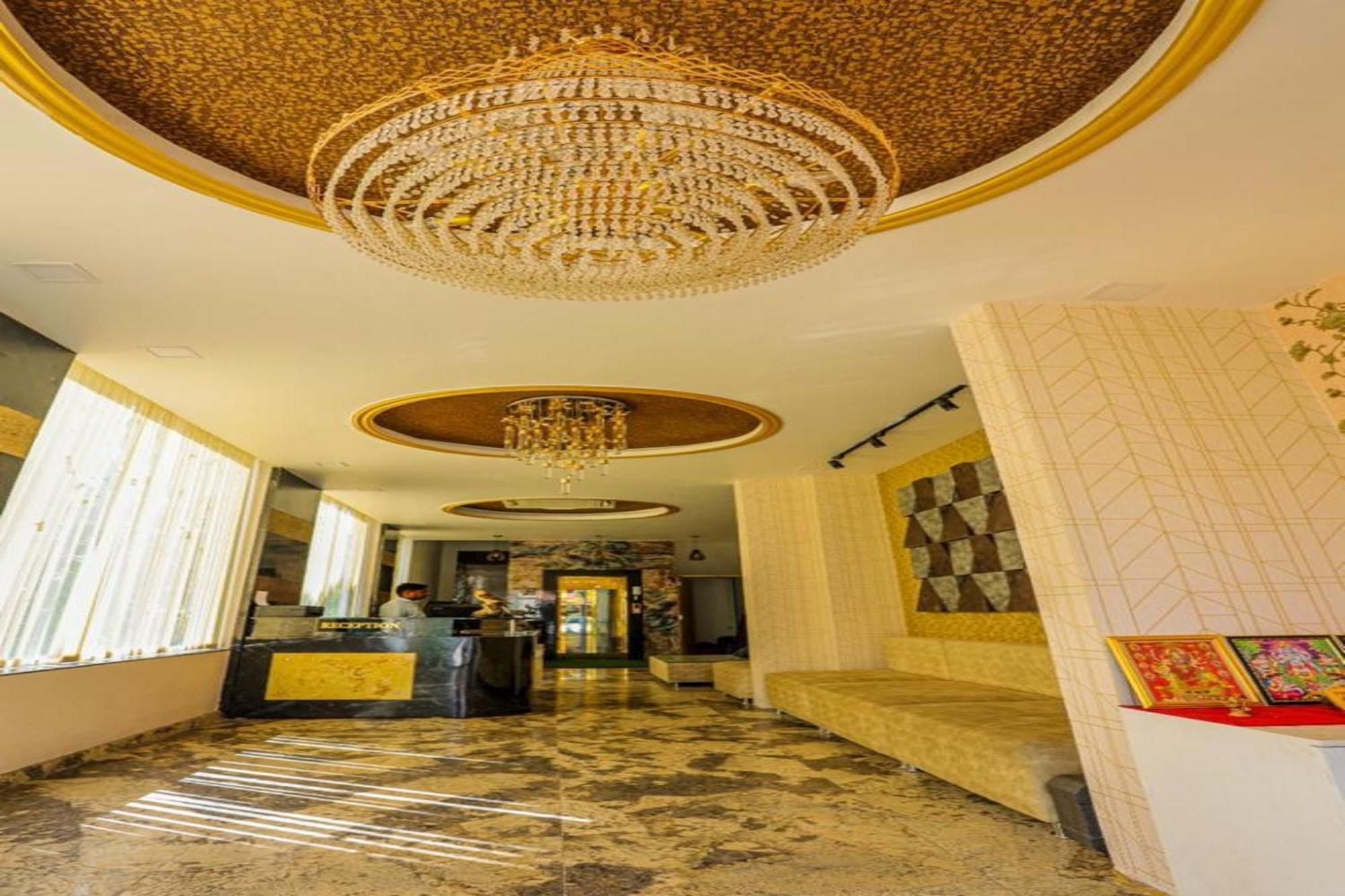 אודייפור Hotel Eagle Inn מראה חיצוני תמונה